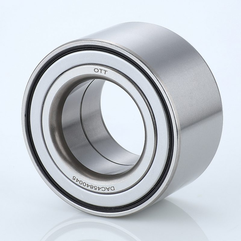 Front vs Rear Wheel Bearing: Symptoms & Replacement